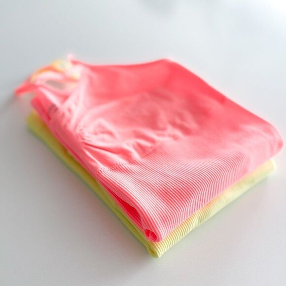 No boundaries // sports tanks // size L/XL // EUC - Picture 6 of 6